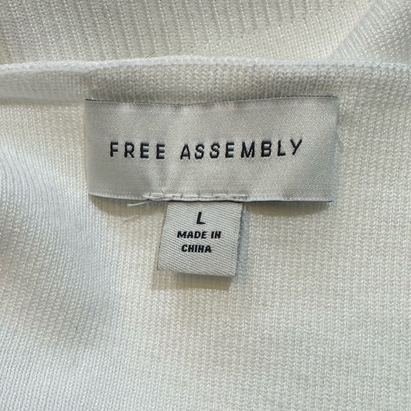 White Beaded Pineapple Print Women's Sweater Top size L - Picture 2 of 7